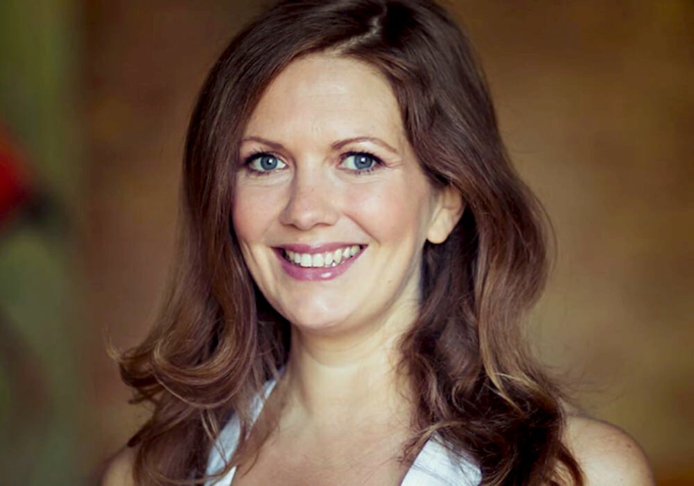 Yogafürdich Lehrerin Sylvie Dolset Yogafürdich Lehrerin Sylvie Dolset