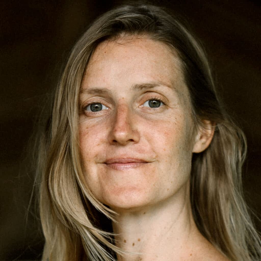 Yogafürdich Yogalehrer Ausbildung Dozentin Frauke Schroth Yogafürdich Yogalehrer Ausbildung Dozentin Frauke Schroth